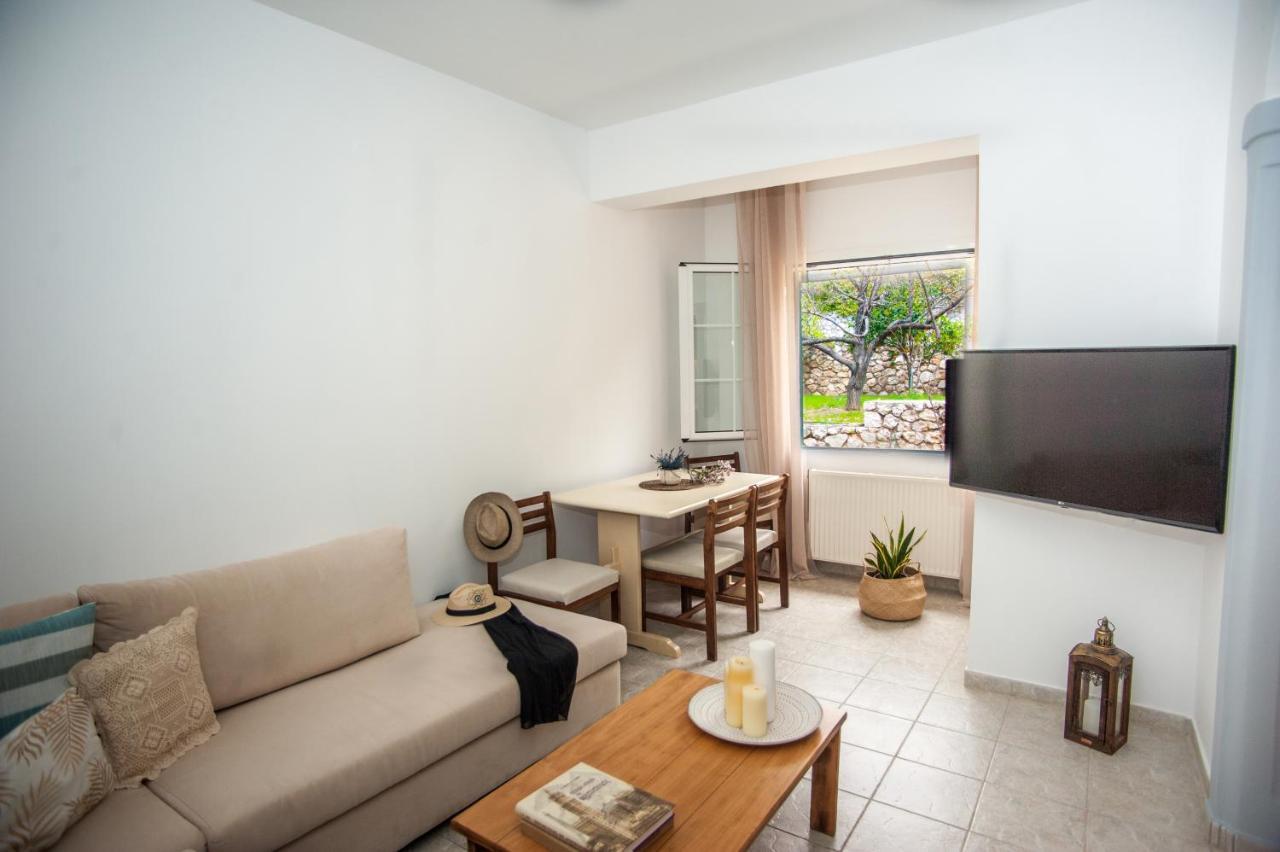 Evianna Appartement *