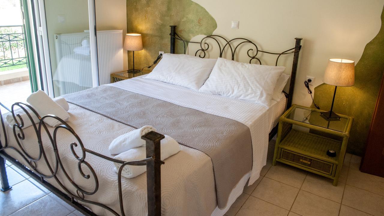 Apartament Evianna Mousata